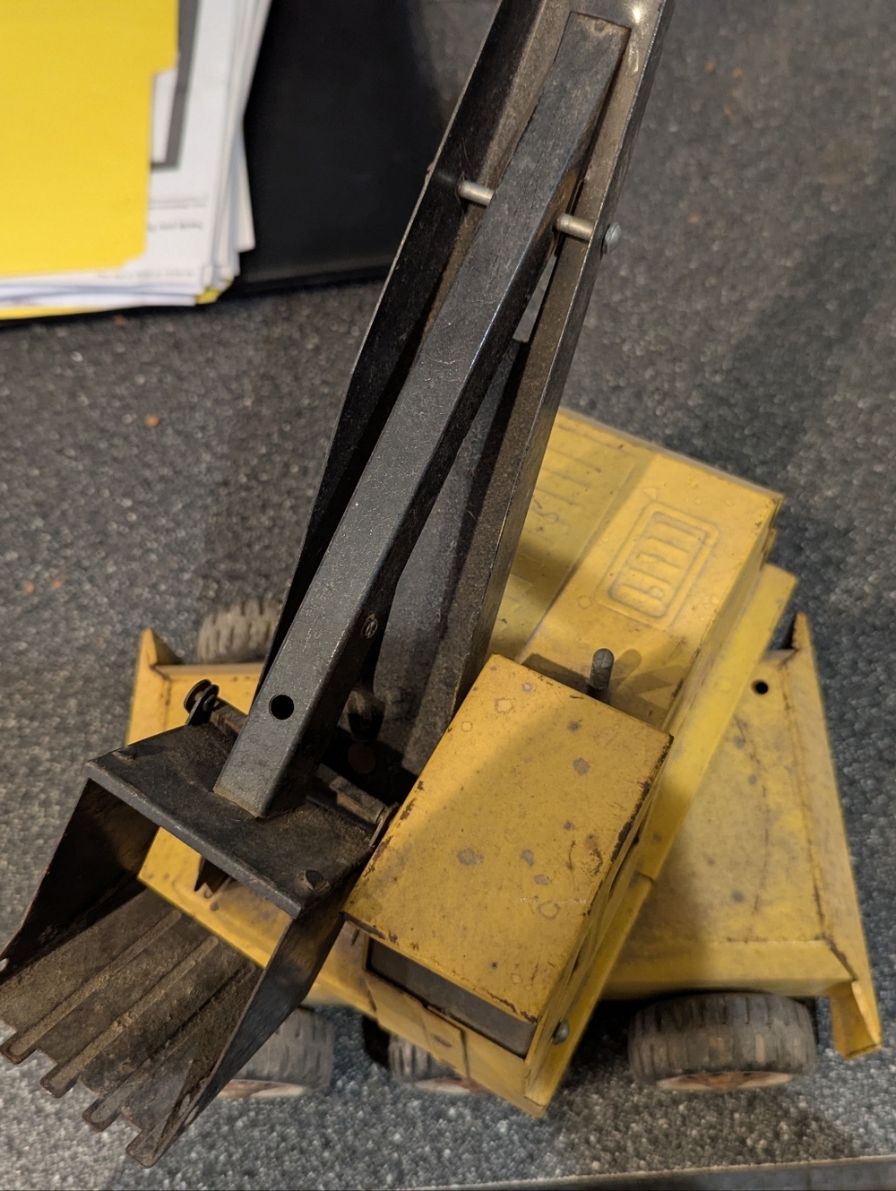 Tonka Metal Shovel